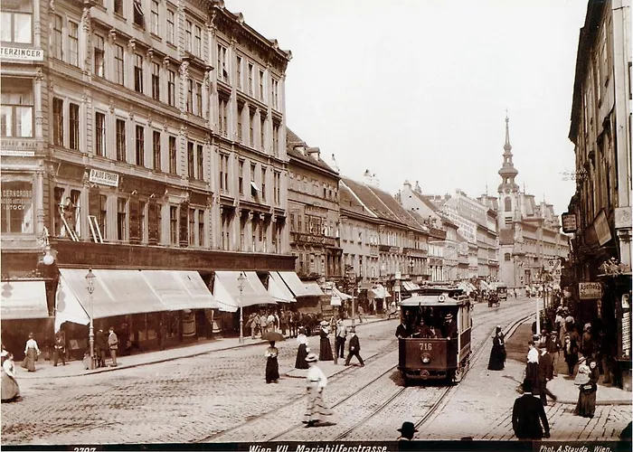 Daire Alga Am Westbahnhof Viyana